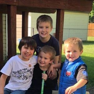 Meet your Posher, Debby